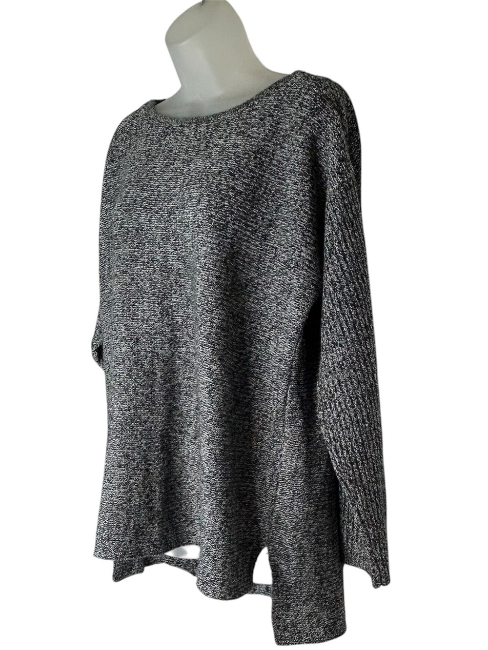 JONES NEW YORK Sport Woman Large L Black White Marled Knit Sweater. - Picture 2 of 6
